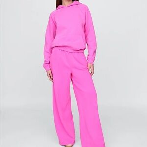 GAP VintageSoft Baggy Sweatpants - Neon Pink - M Petite